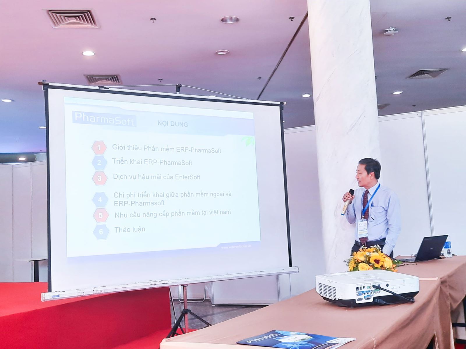EnterSoft gặp gỡ doanh nghiệp Dược phẩm tại triển lãm Pharmedi Vietnam 2023 -4